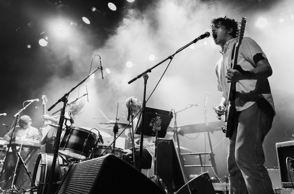 CONCERT RECAP: MODEST MOUSE AND THE DISTRICTS IN BROOKLYN – WHUS Radio